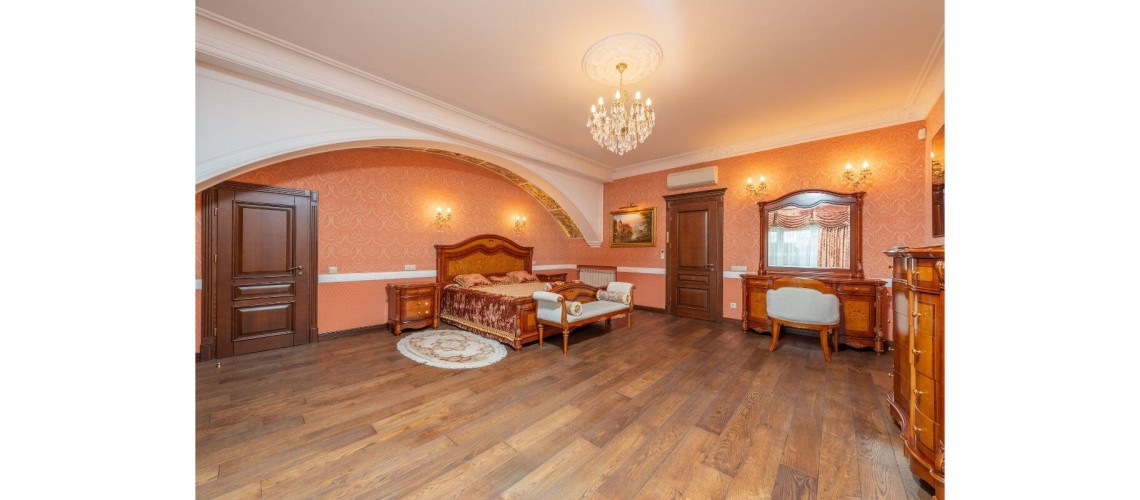 Casele englezești, un contrast captivant între sobrietatea arhitecturală și confortul interior – Idei atemporale de design ce redau rafinamentul interioarelor de altădată Casele englezești, un contrast captivant între sobrietatea arhitecturală și confortul interior – Idei atemporale de design ce redau rafinamentul interioarelor de altădată