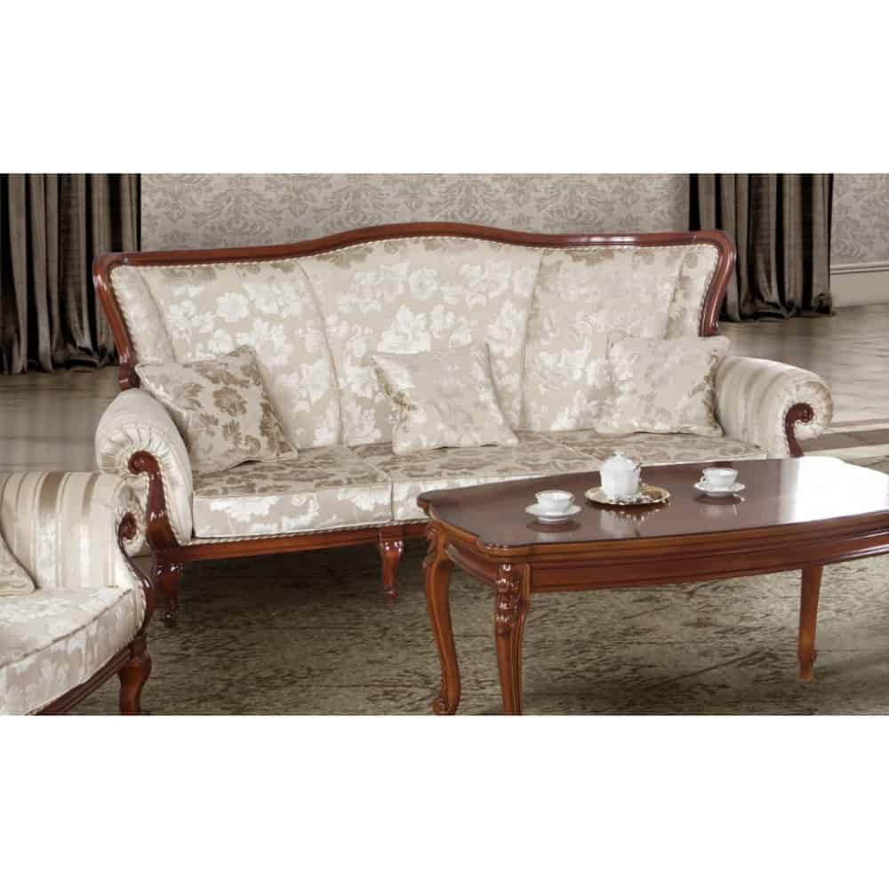 3. Casă în stil victorian - importanța lemnului masiv în stilul victorian și principalele piese de mobilier- canapea cu tapiterie alba, masa lemn